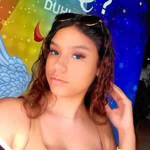 Meet your Posher, Jocelyn